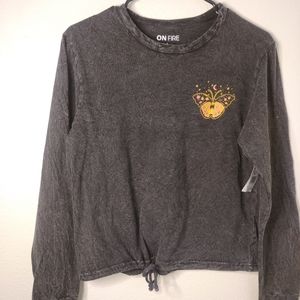 Butterfly graphic drawstring hem top size large